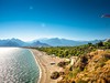 Pláž ve městě Antalya